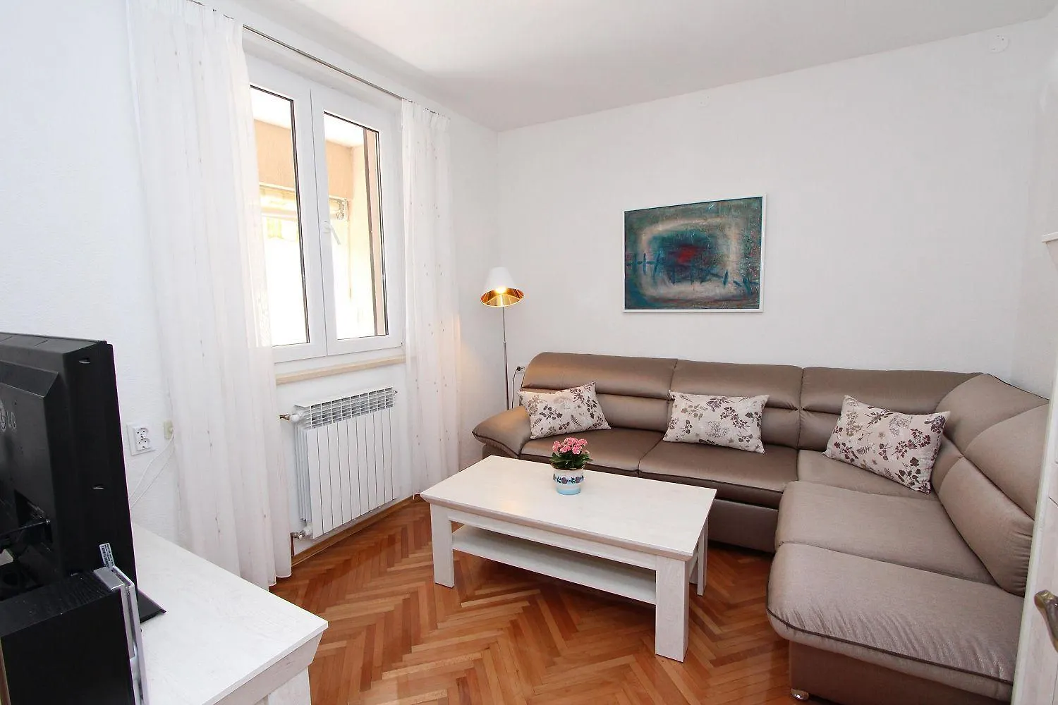 Komfortables Apartment Nur 5 Minuten Zum Zentrum Von Rovinj